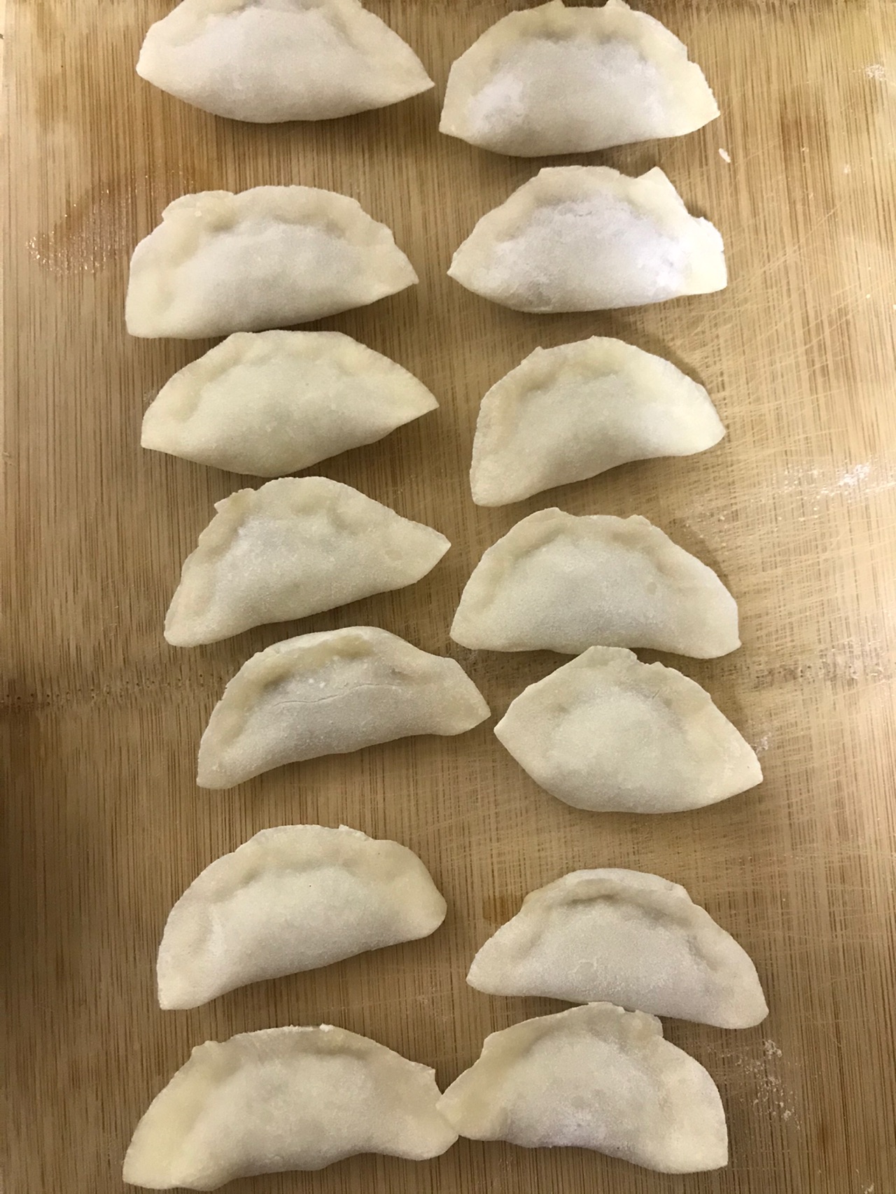 酸菜猪肉饺子