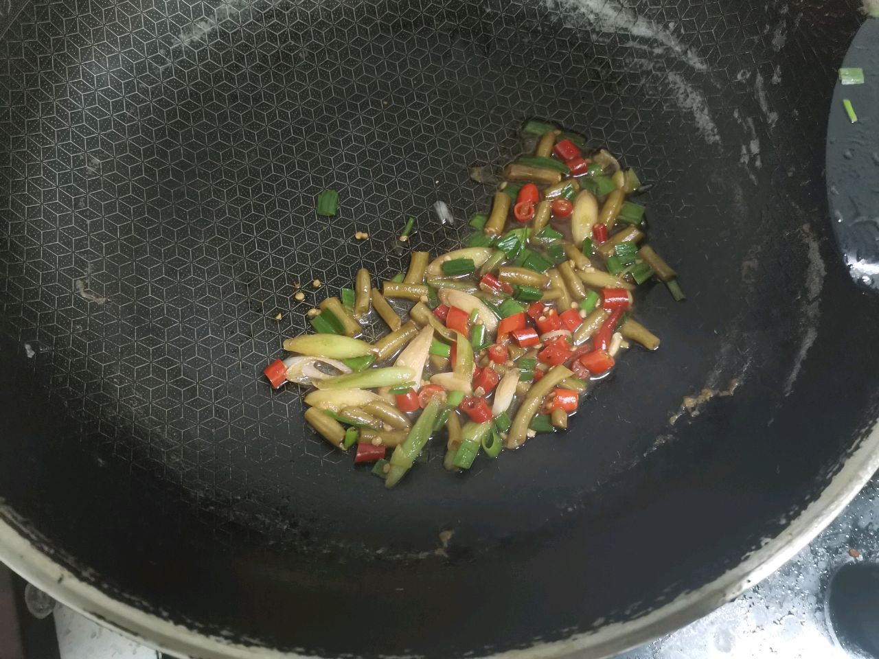 酸豆角米粉