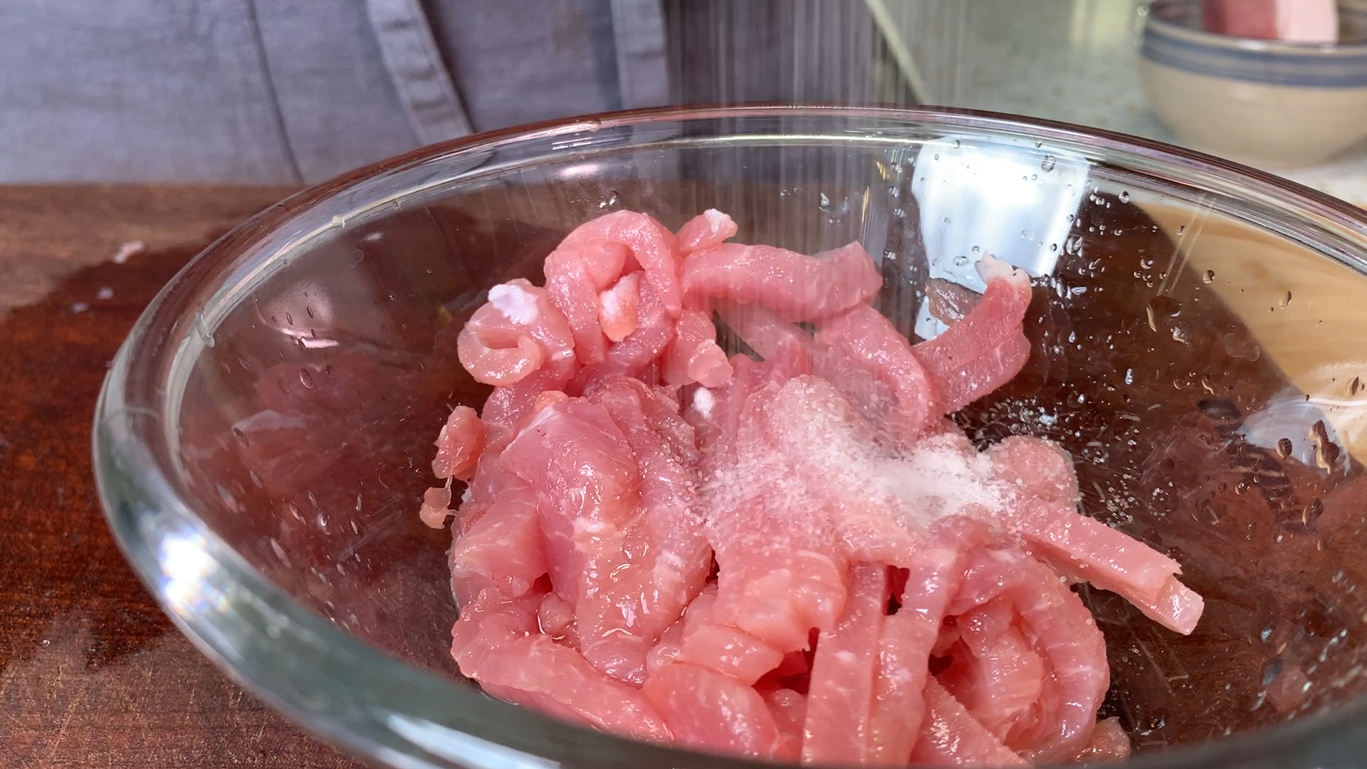 蒜黄肉丝
