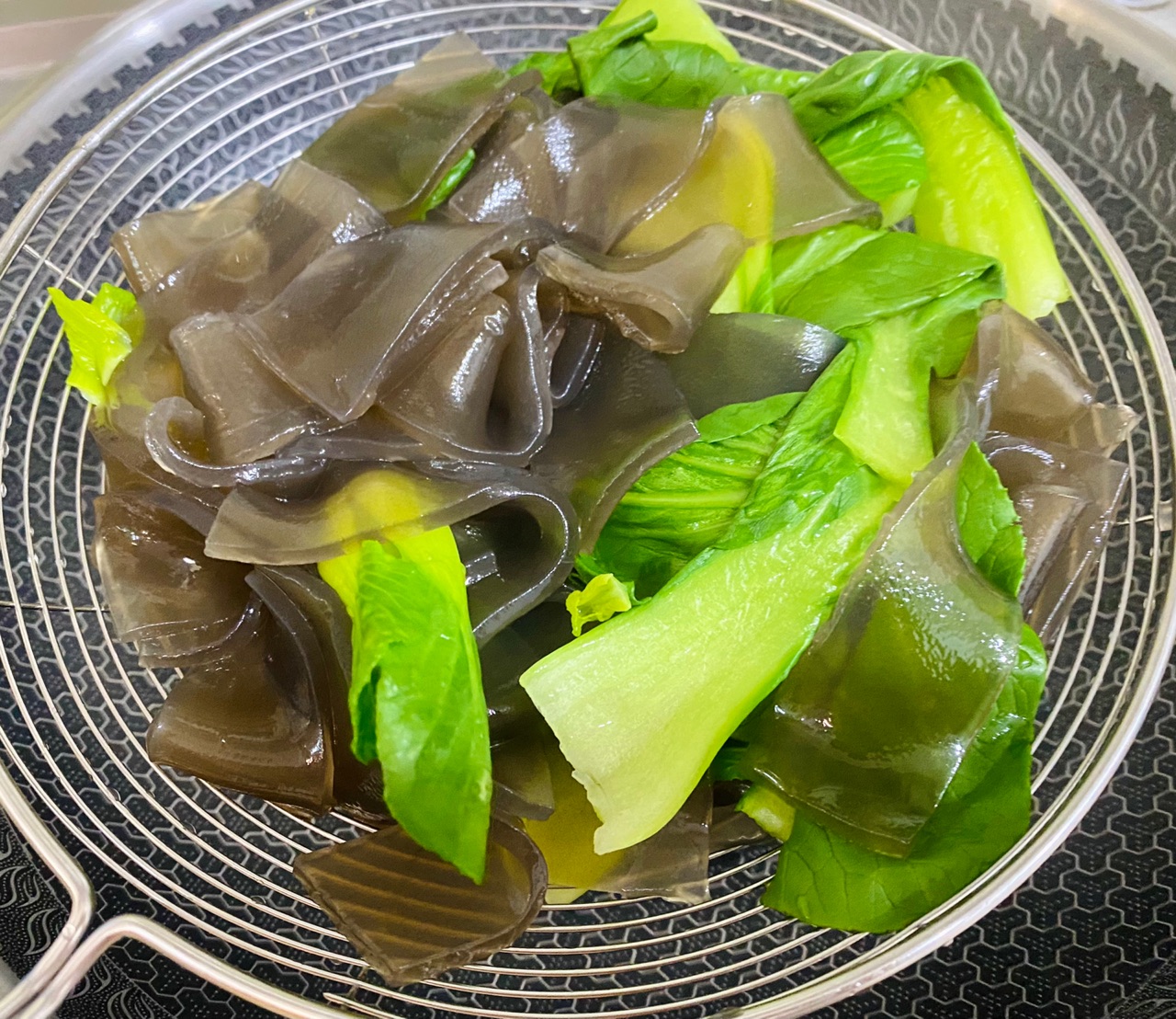 【酸辣红薯粉】