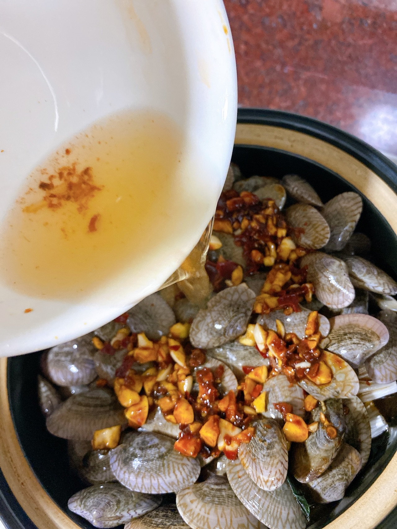 酸辣花甲粉丝煲