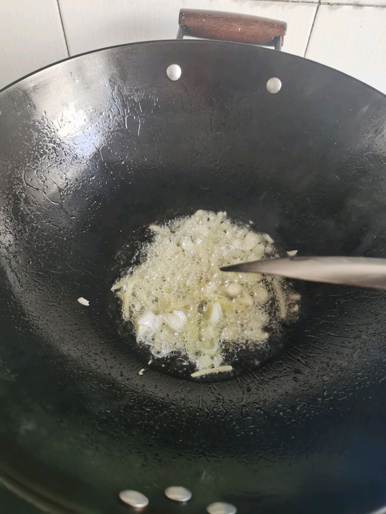 酸辣鸡胗