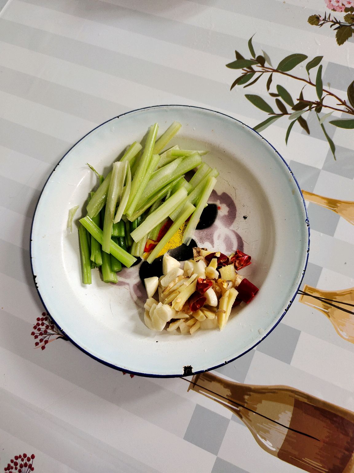 酸辣椒炒牛肚