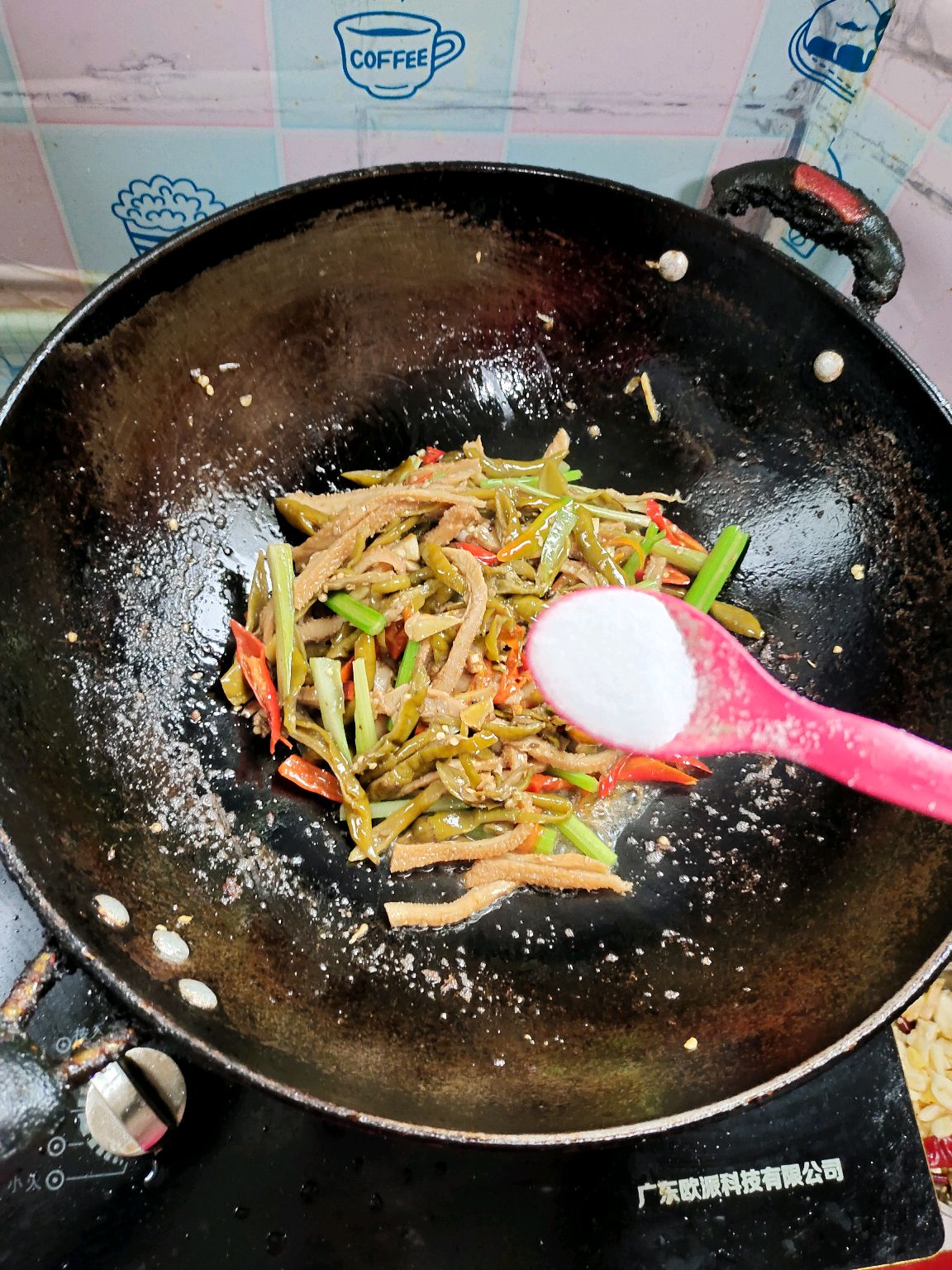 酸辣椒炒牛肚