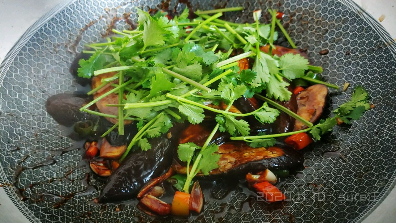 蒜辣椒香酸甜茄