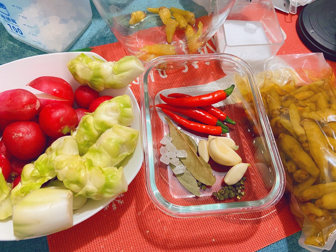 酸辣泡萝卜儿菜
