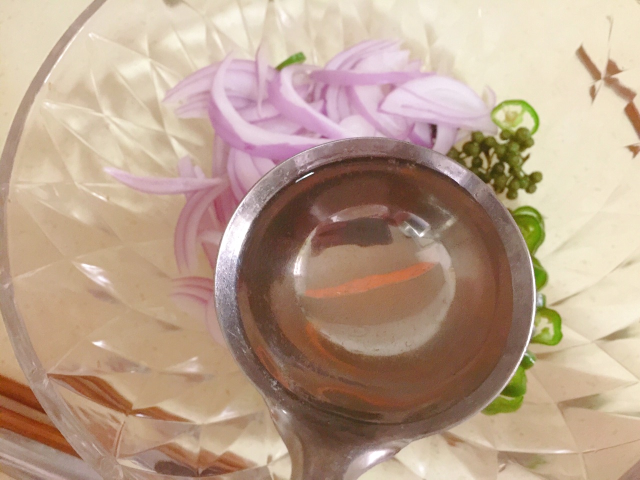 酸辣网红鸡爪