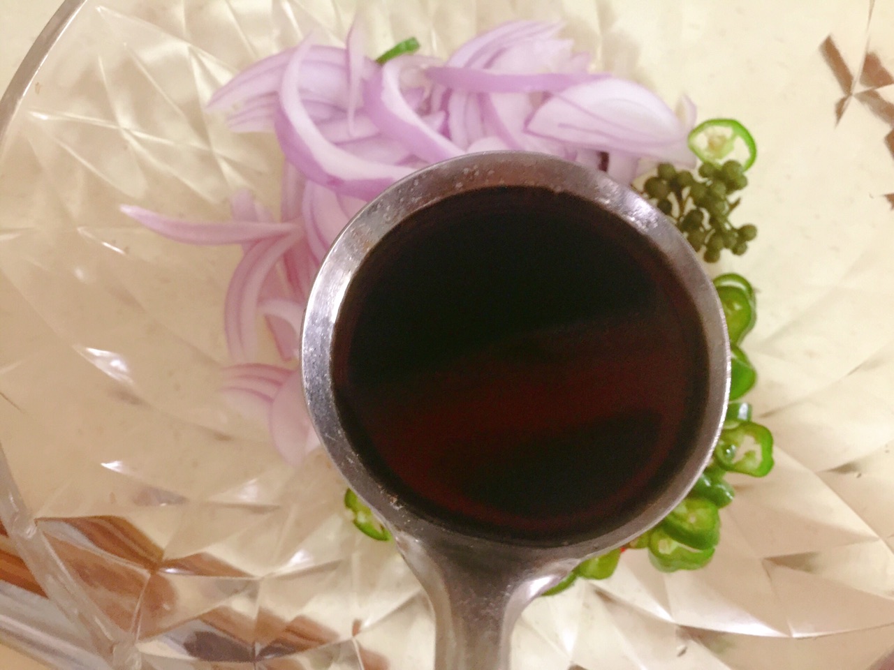 酸辣网红鸡爪