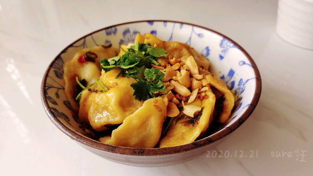 酸辣油料干拌饺