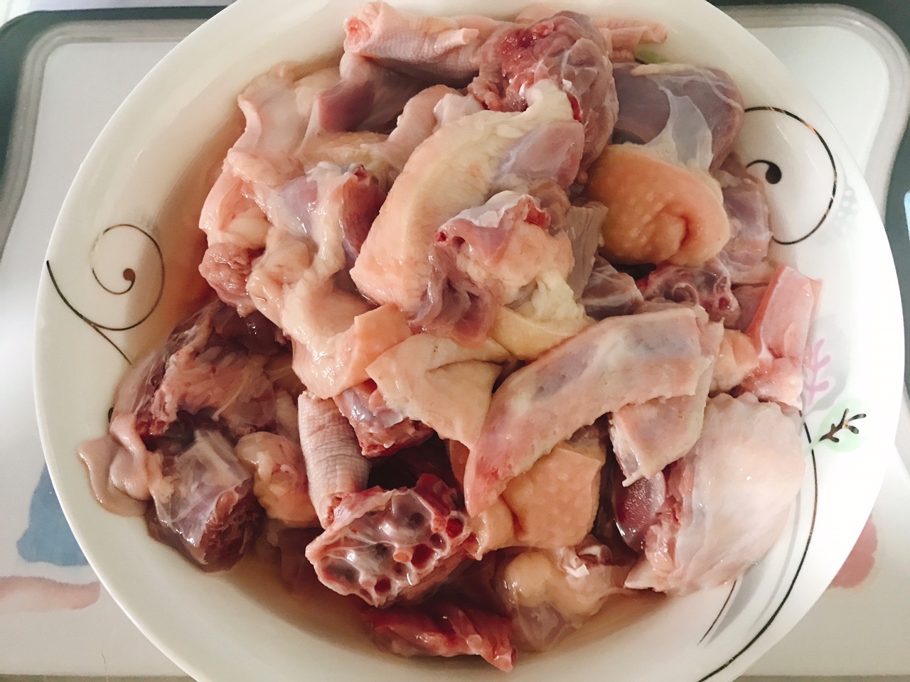 酸萝卜炖老鸭汤