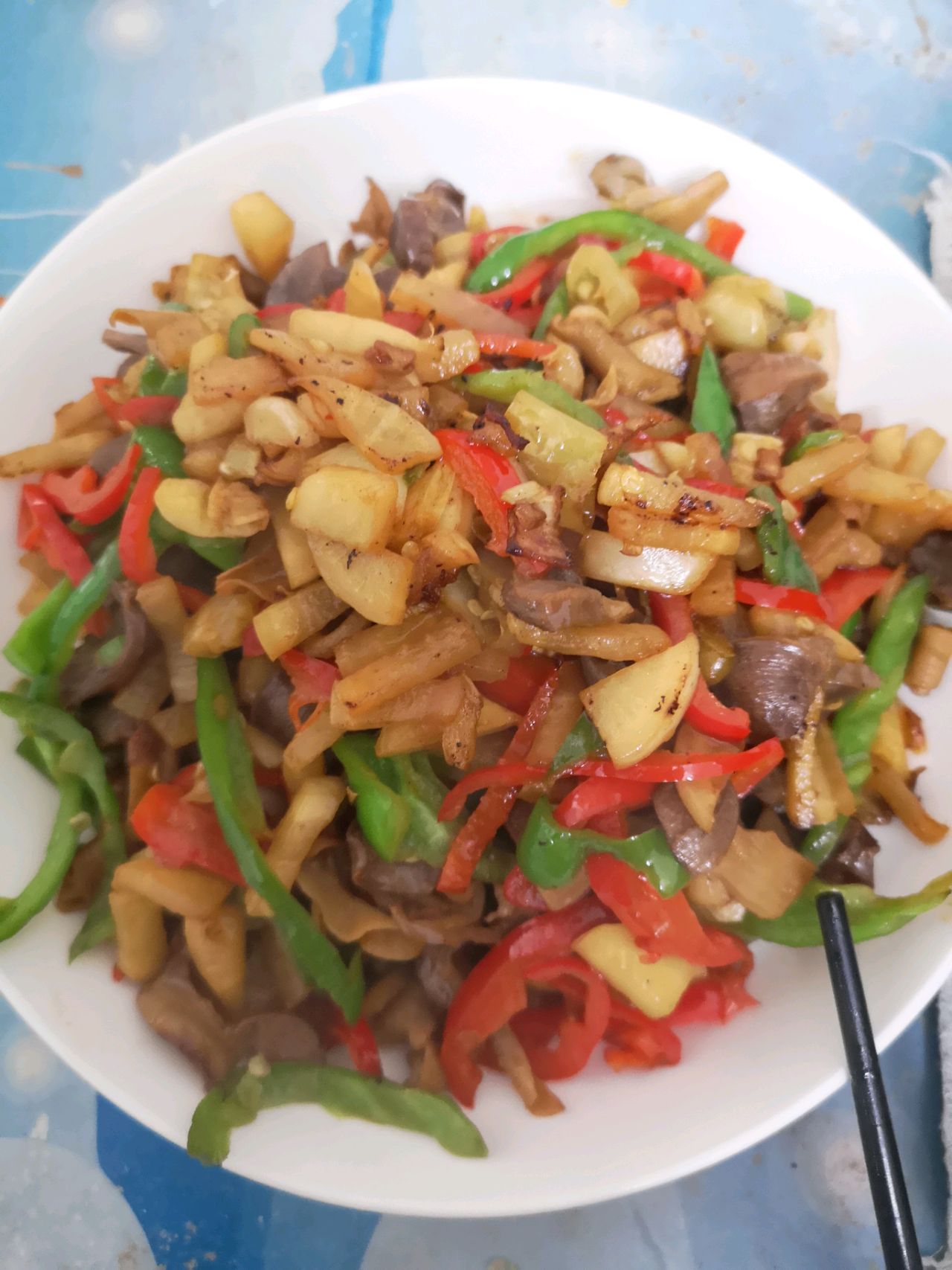 酸萝卜鸡杂