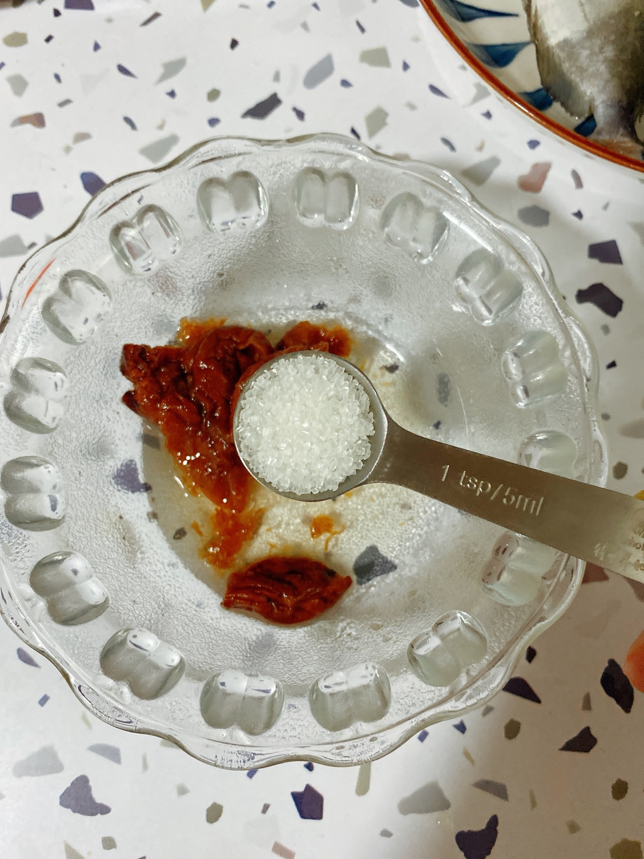 酸梅蒸鱼