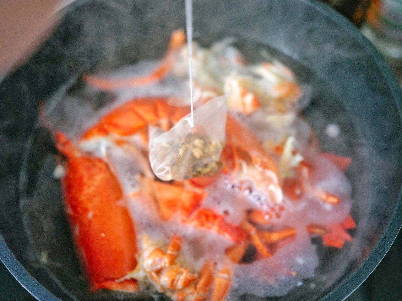 酸梅子龙虾茶泡饭