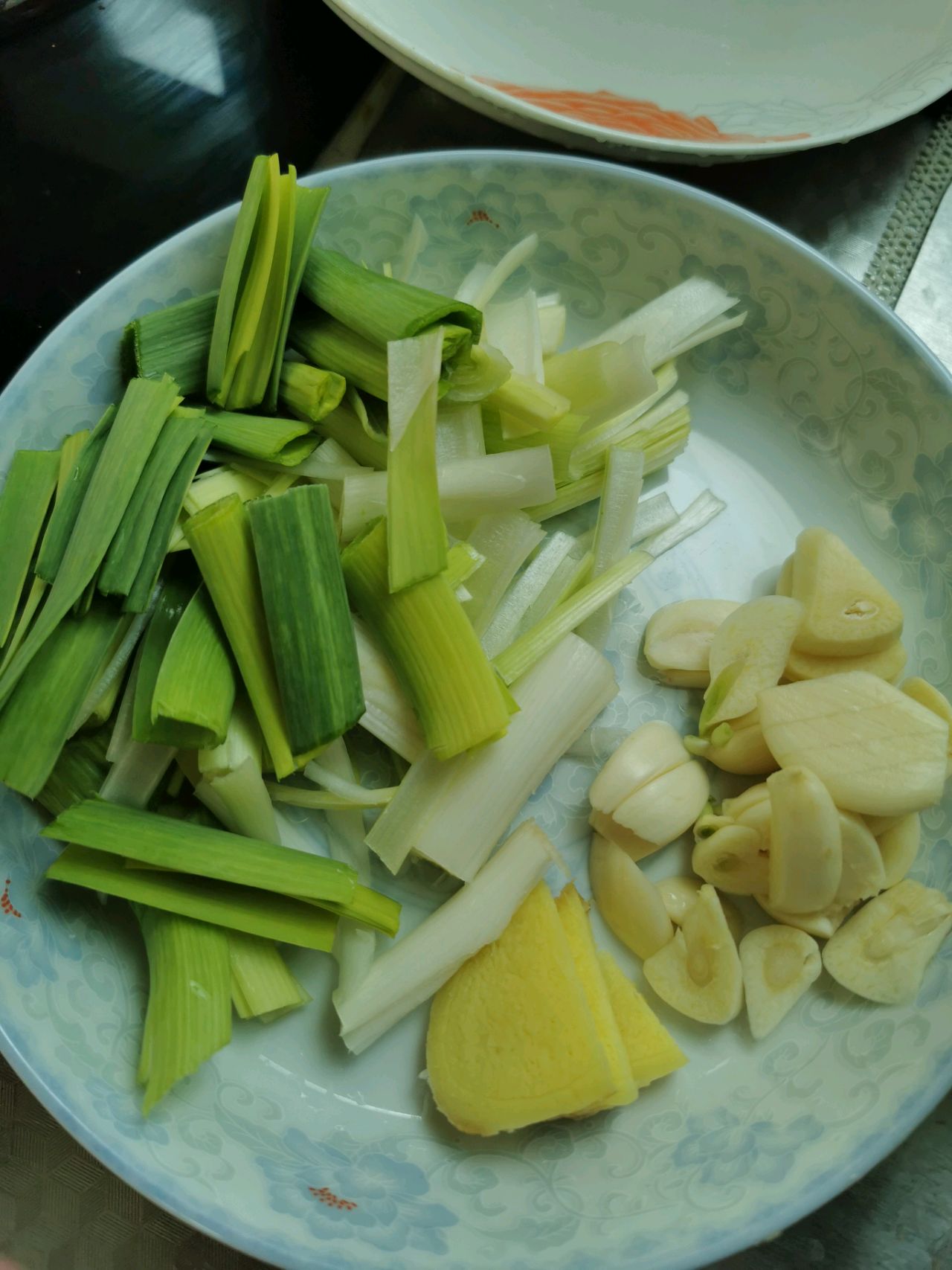 蒜苗炒回锅肉