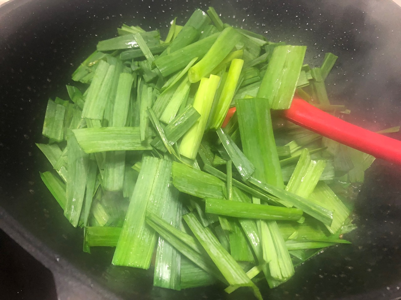 蒜苗炒肉