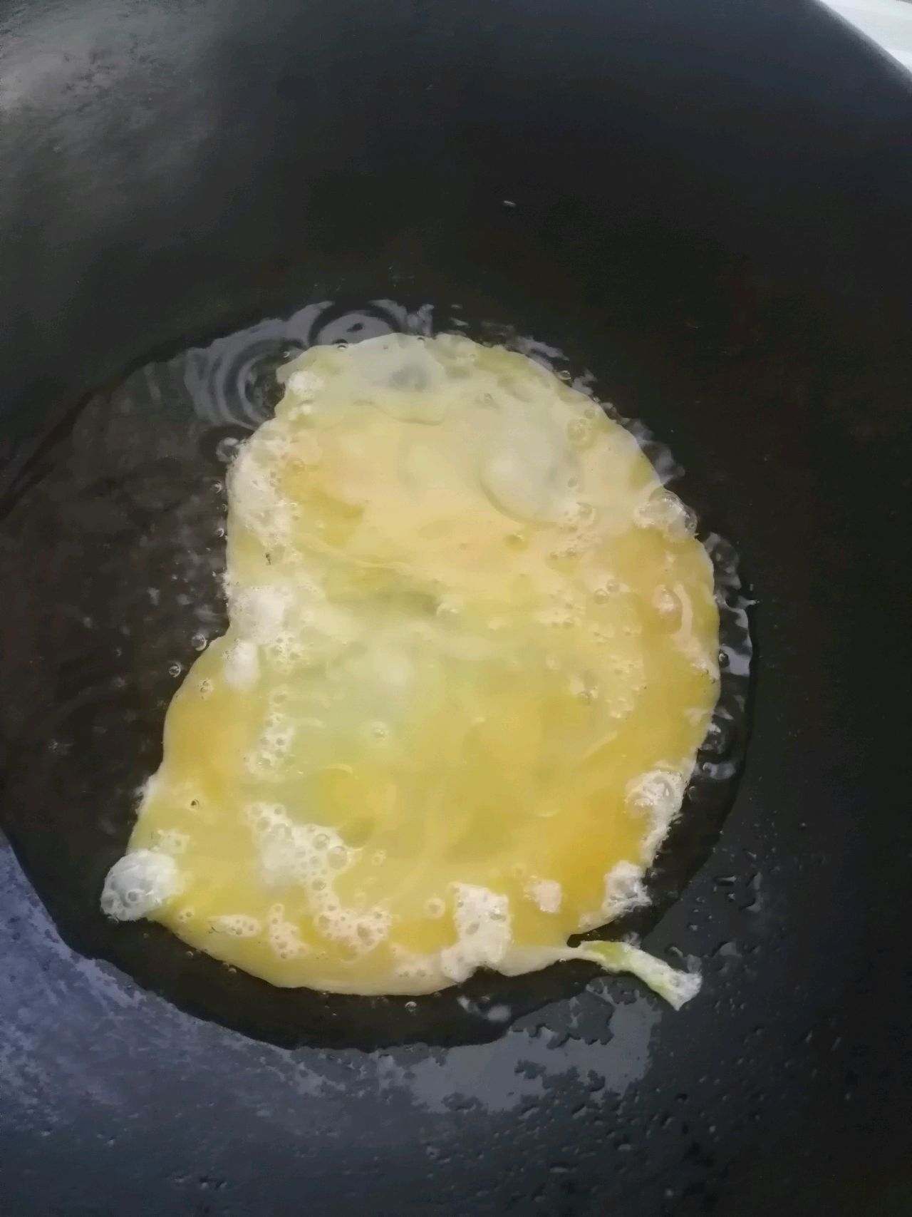 蒜苗虫草菇炒鸡蛋
