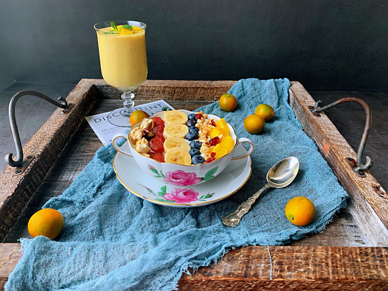 酸奶麦片水果碗+香妃柚芒果奶昔