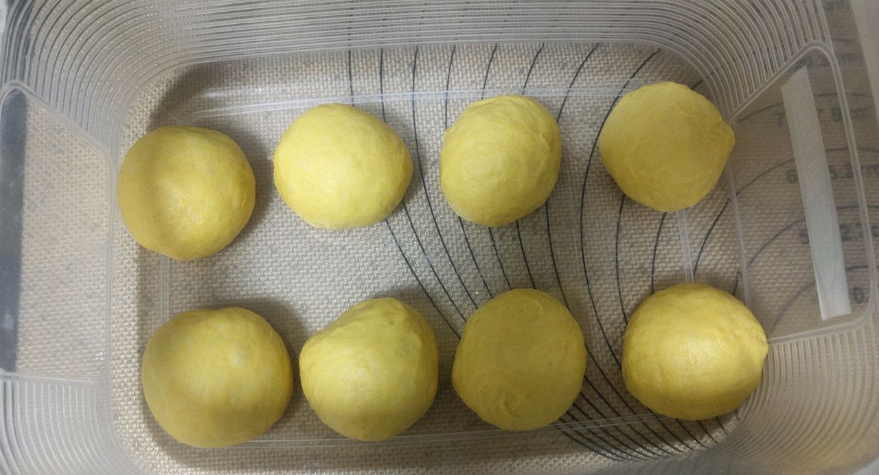 酸奶南瓜红豆栗子包