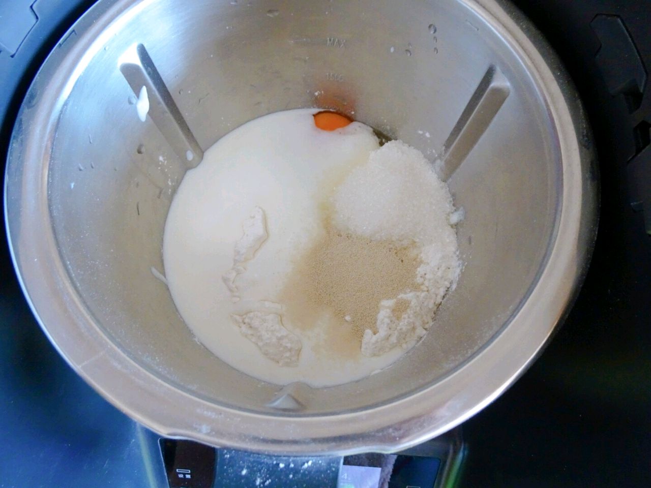 酸奶小面包