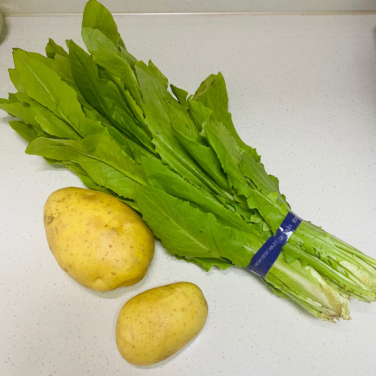 蒜片油麦菜