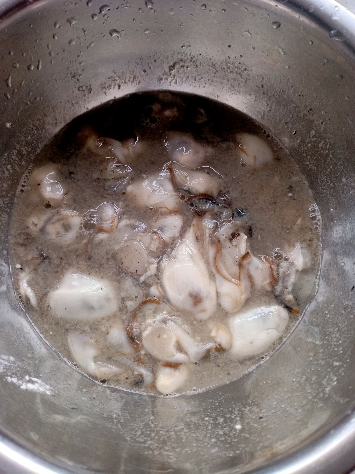 蒜蓉粉丝蒸牡蛎肉