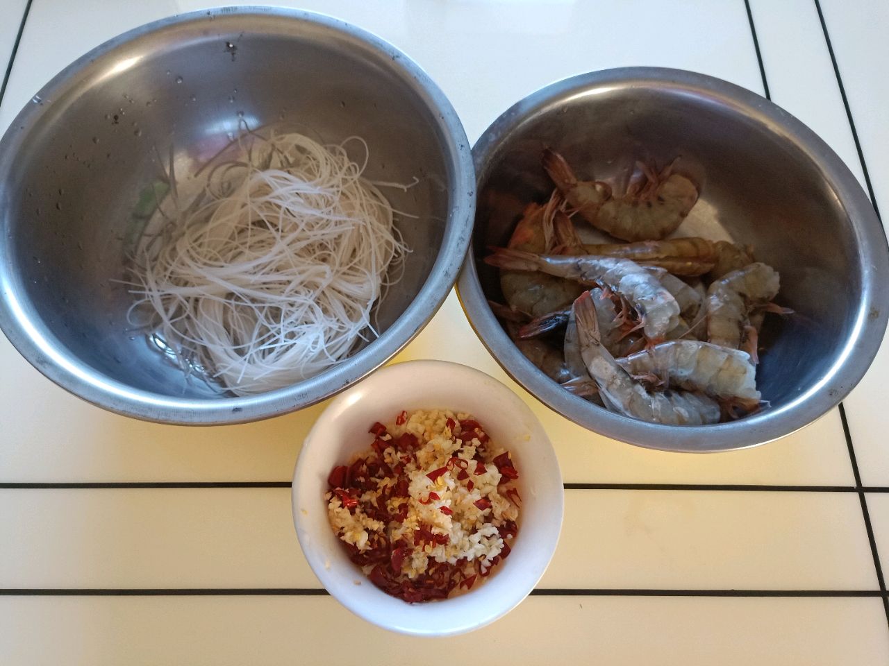 蒜蓉粉丝蒸鲜虾