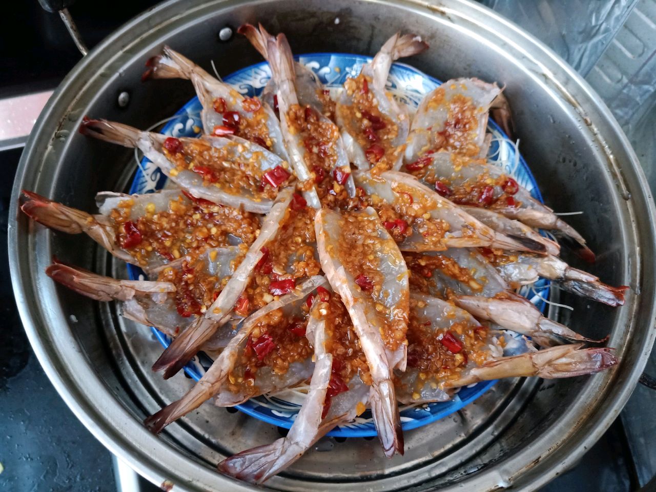 蒜蓉粉丝蒸鲜虾