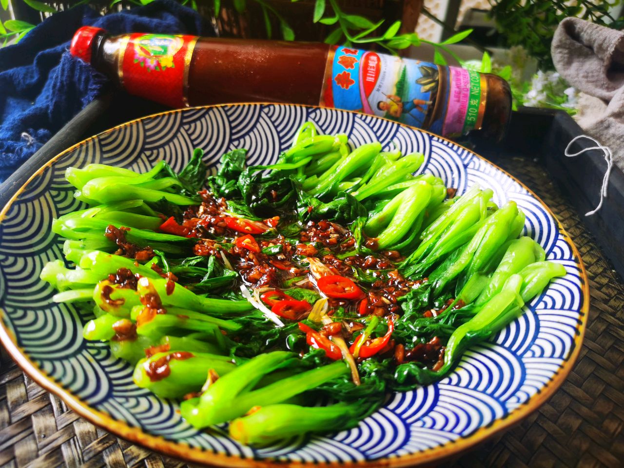 蒜蓉蚝油鸡毛菜