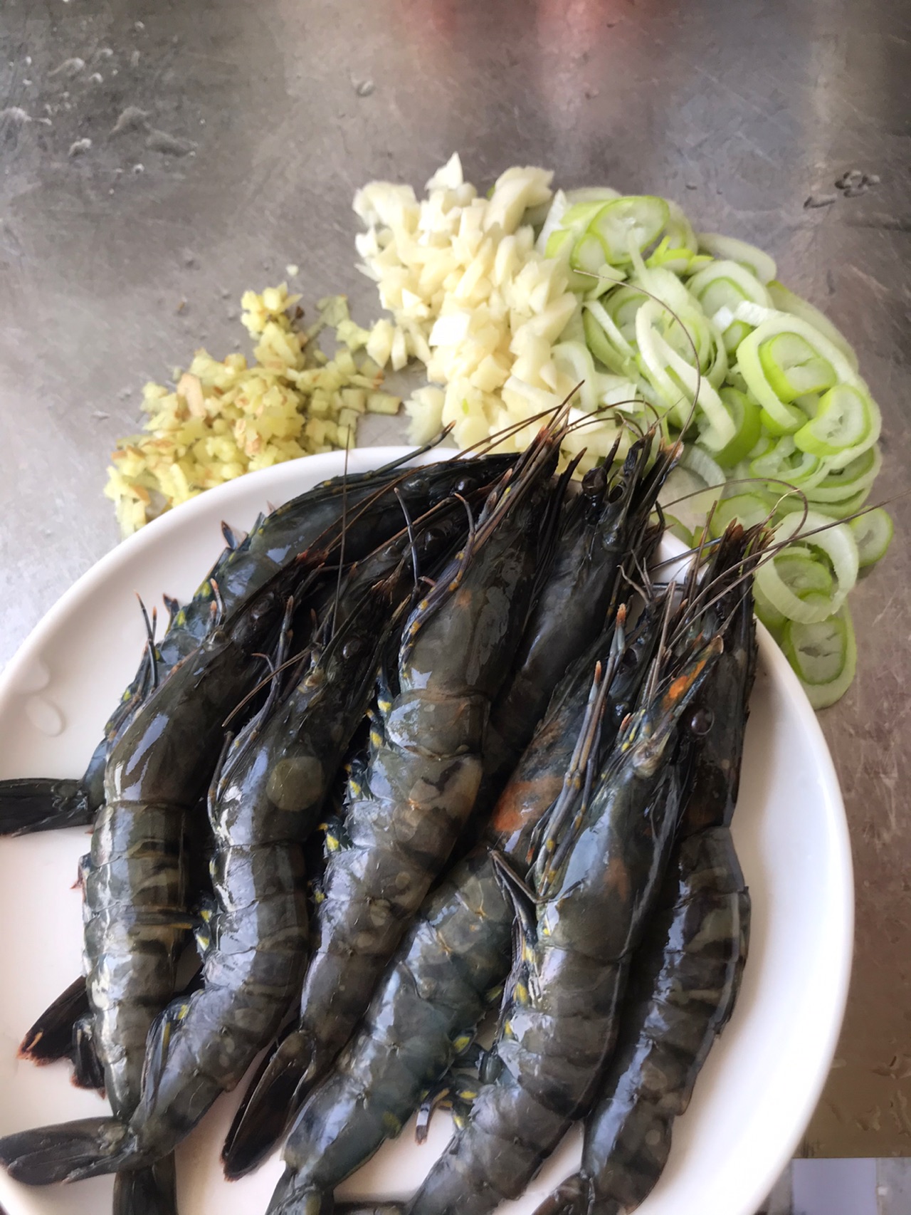 蒜蓉黑虎虾