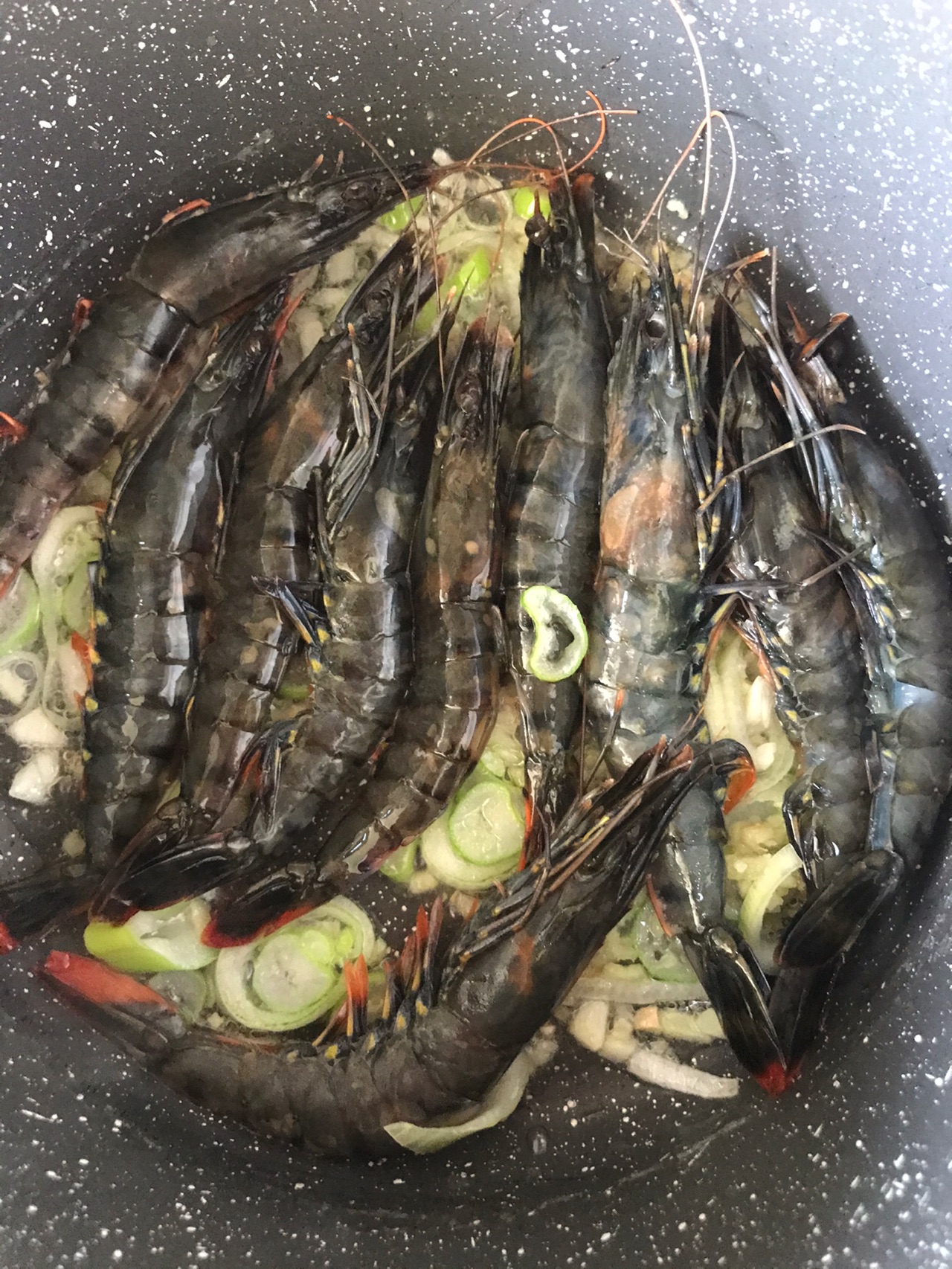 蒜蓉黑虎虾