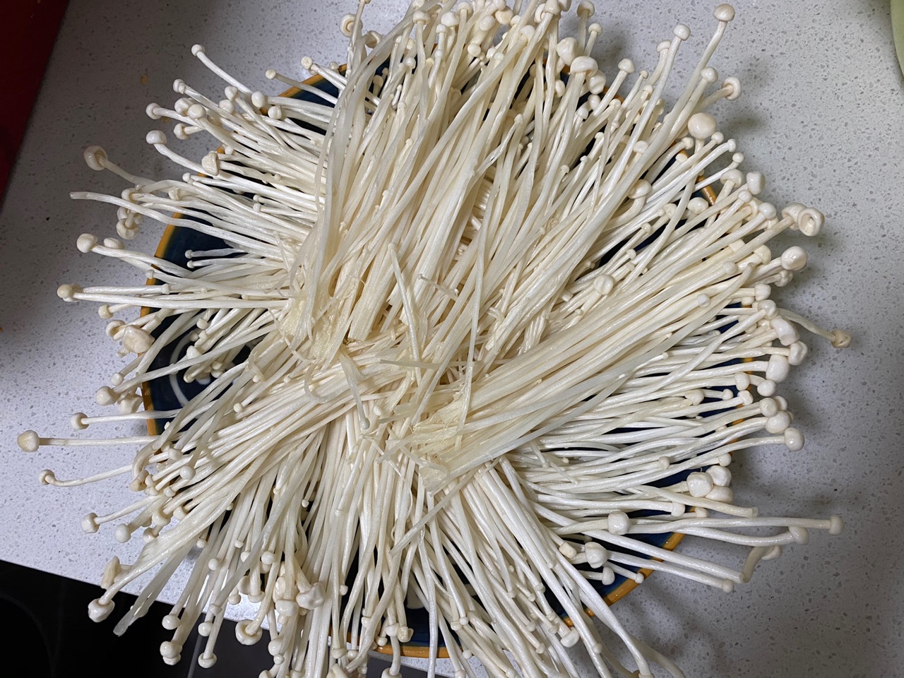 蒜蓉金针菇粉条