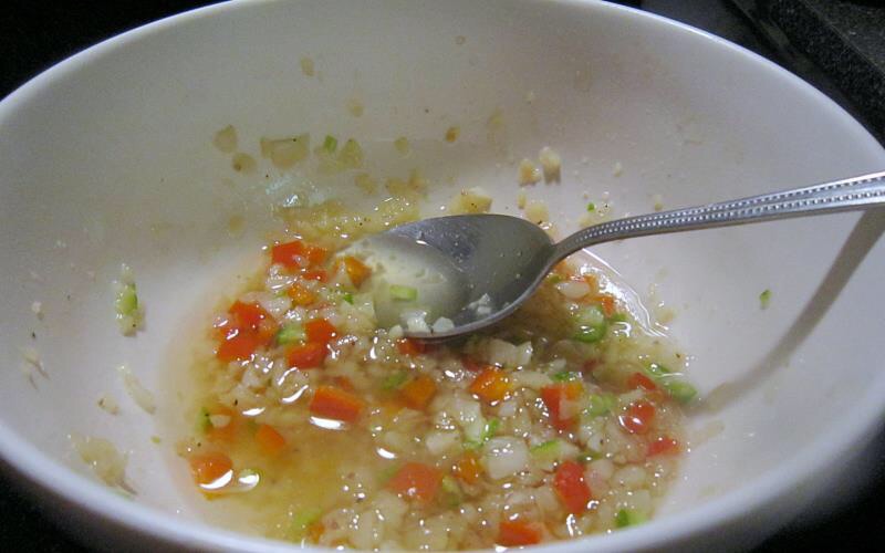 蒜茸焗龙虾尾