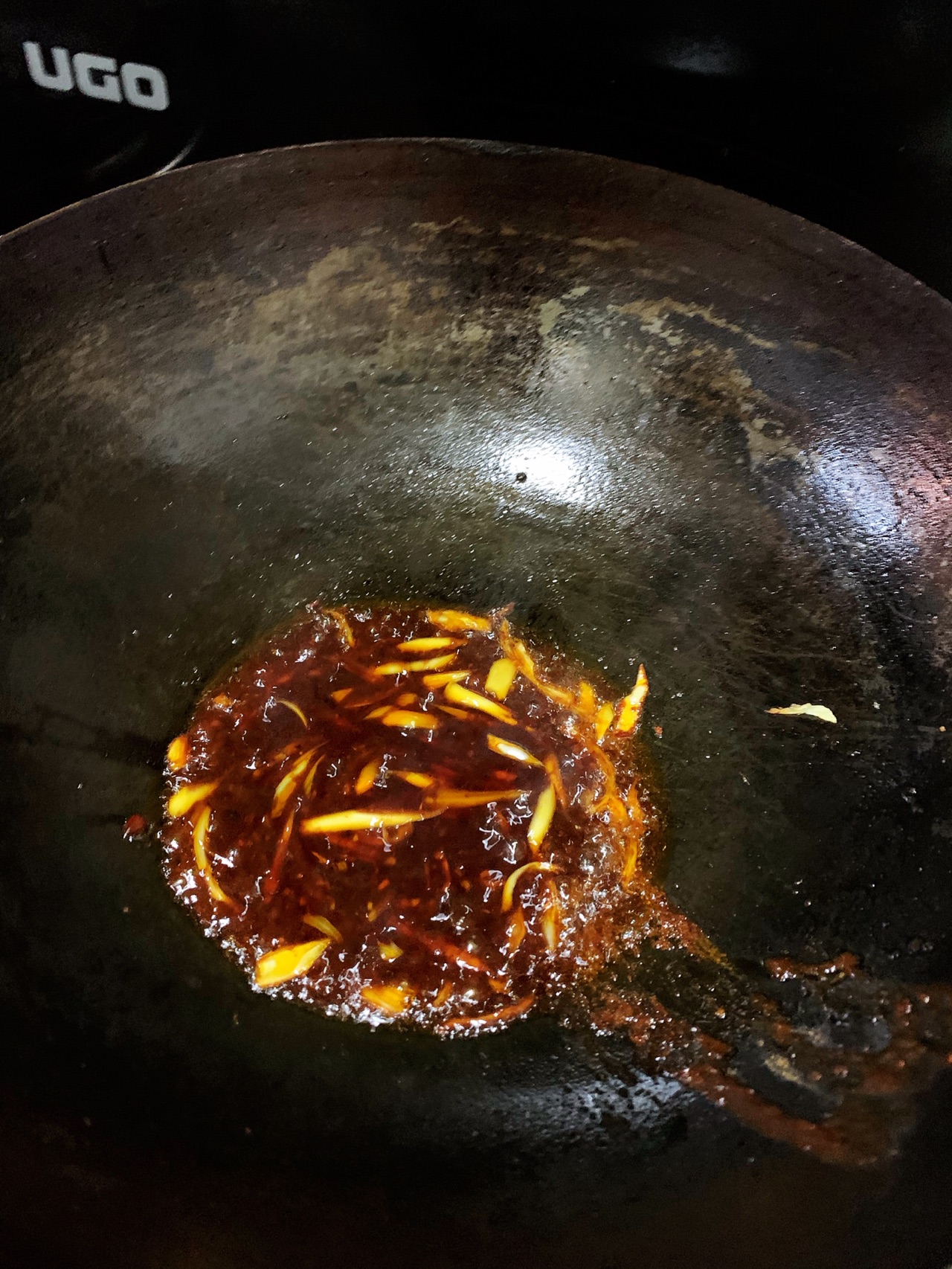 酸酸甜甜辣辣的辣酱鸡翅根