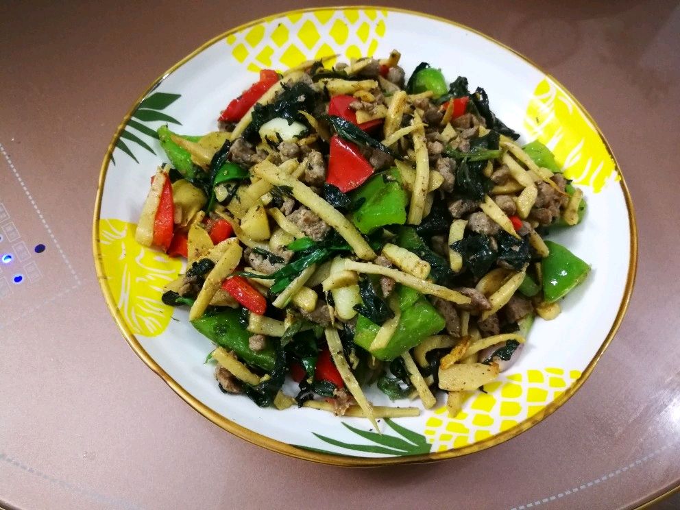 酸笋紫苏炒牛肉