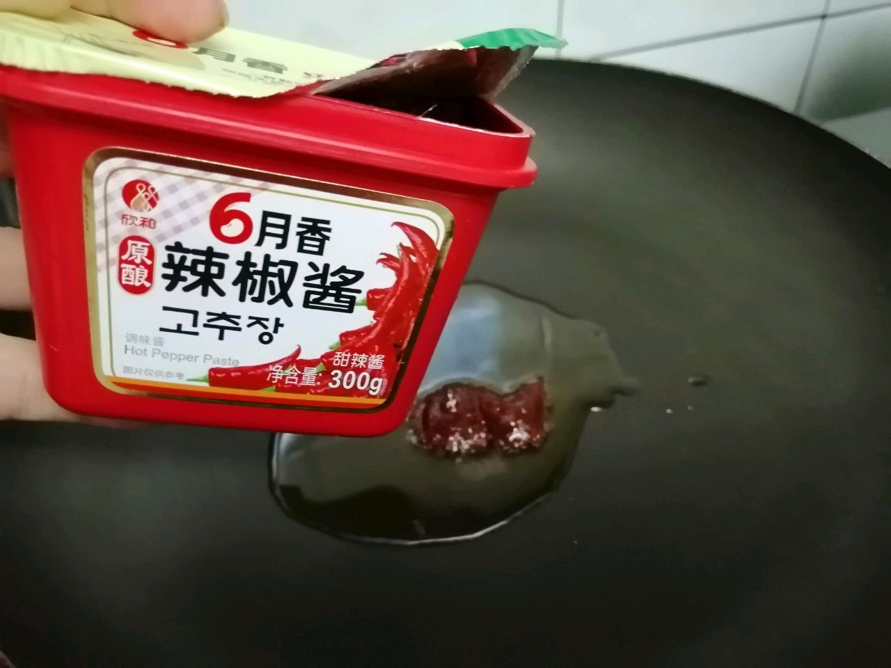 蒜苔炒木耳