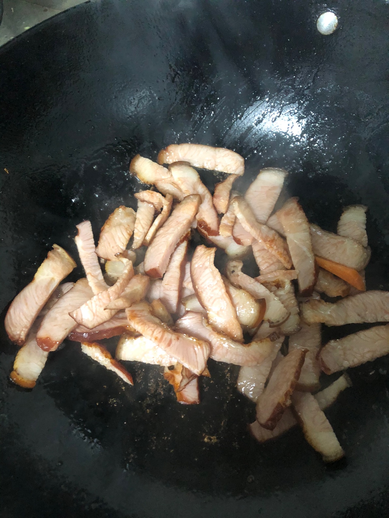 蒜苔腊肉