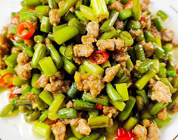 蒜苔肉末