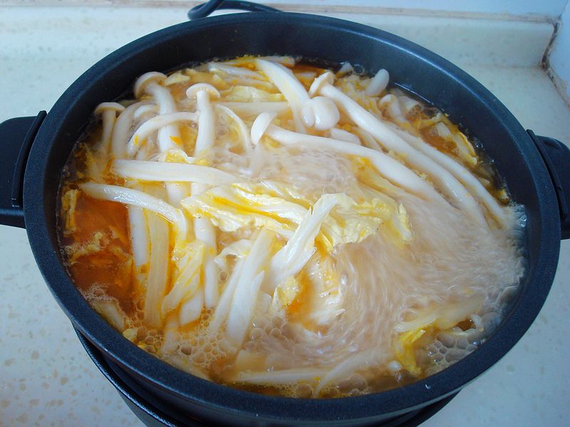 酸汤肥牛白菜