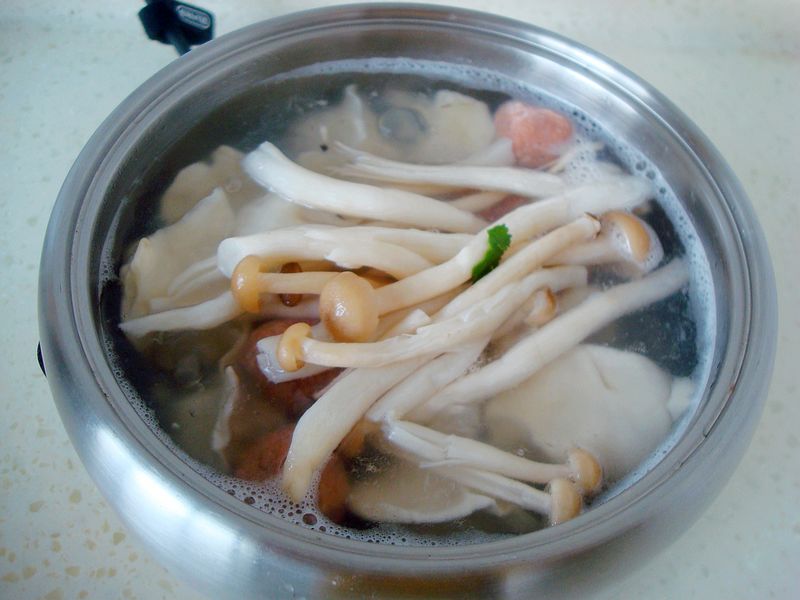 酸汤饺子