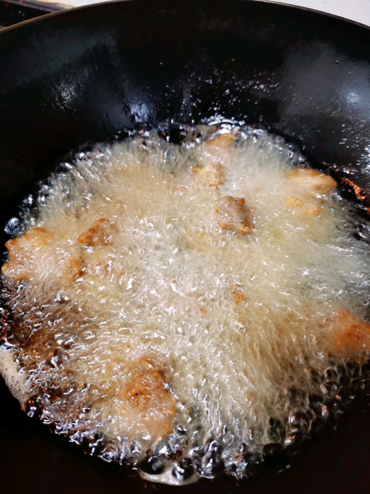 酸甜菠萝咕咾肉