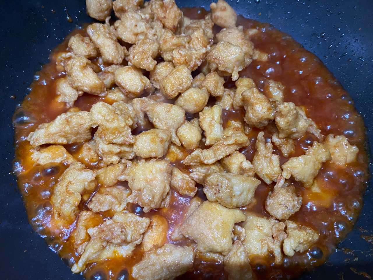 酸甜开胃的糖醋鸡块，外酥里嫩好吃到舔盘❗️