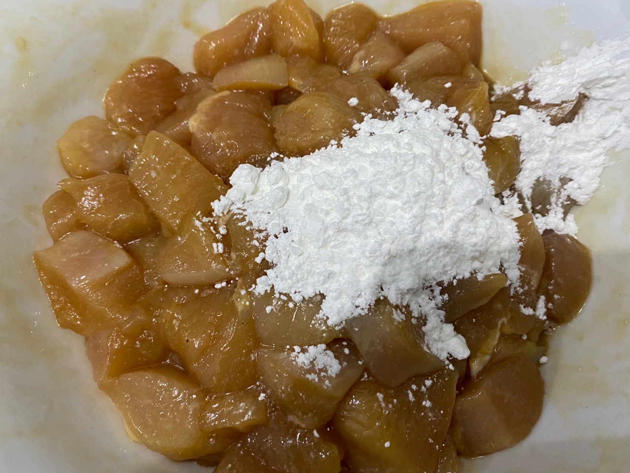 酸甜开胃的糖醋鸡块，外酥里嫩好吃到舔盘❗️