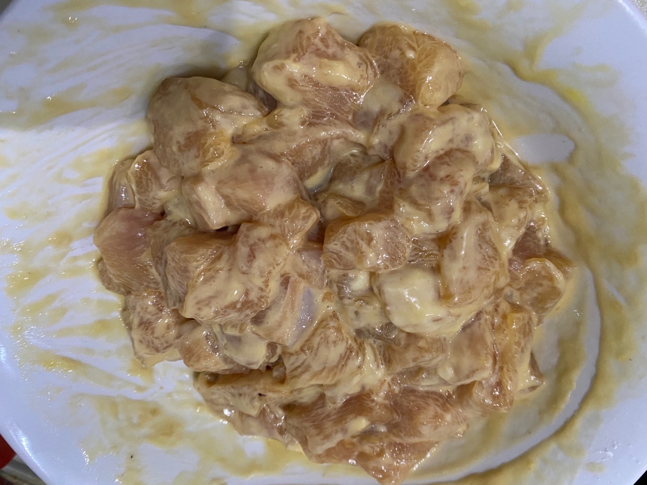 酸甜开胃的糖醋鸡块，外酥里嫩好吃到舔盘❗️