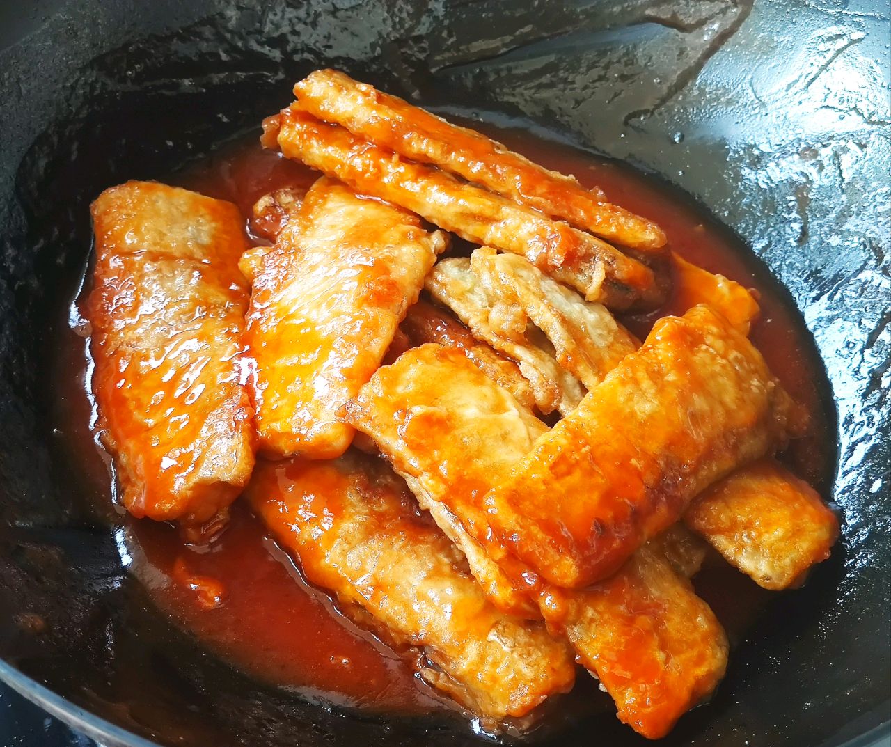酸甜可口的糖醋带鱼！