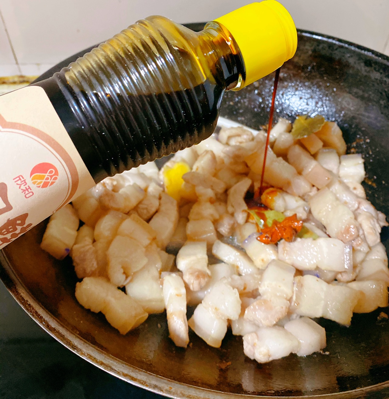 酸甜梅子红烧肉
