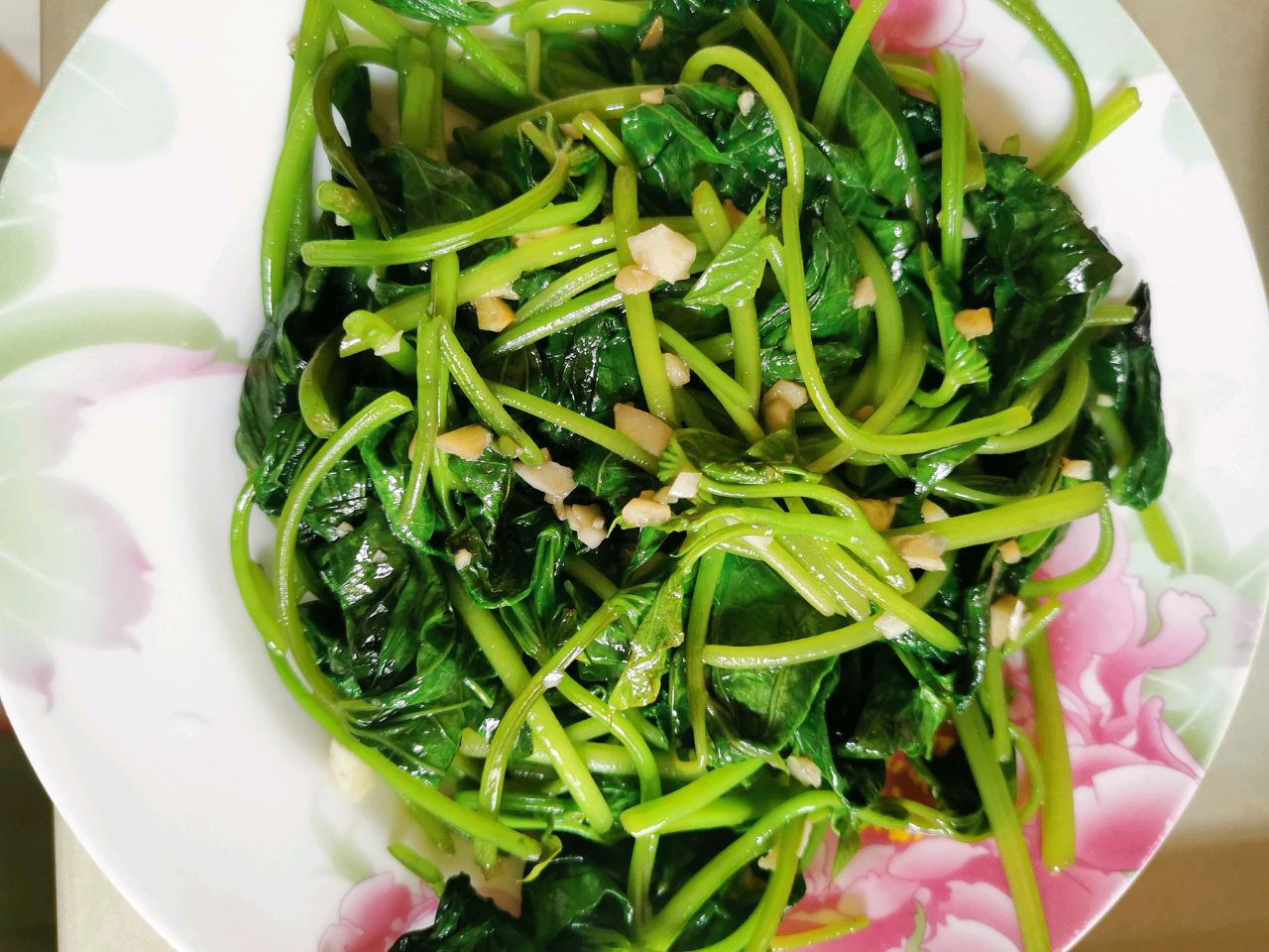 蒜香蕃薯叶