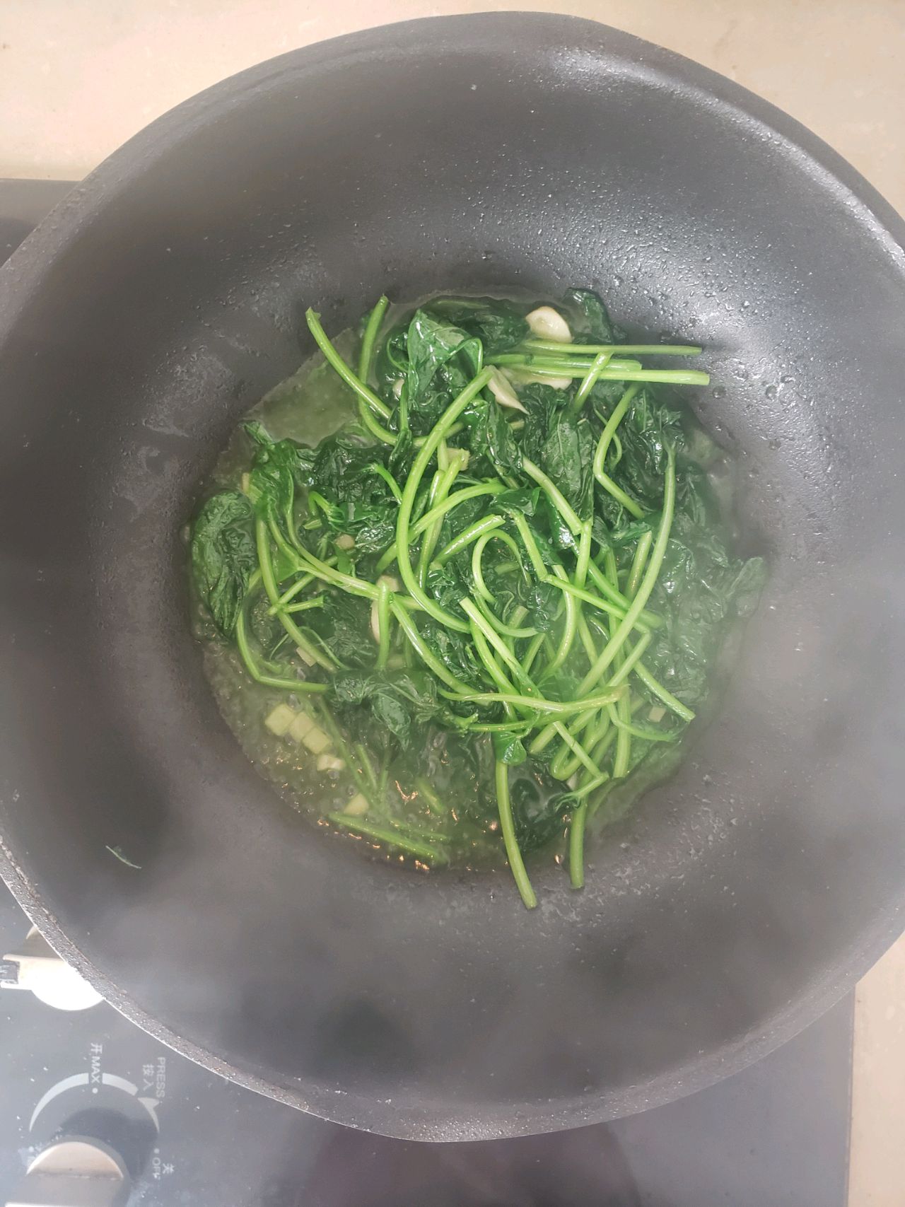 蒜香红薯叶