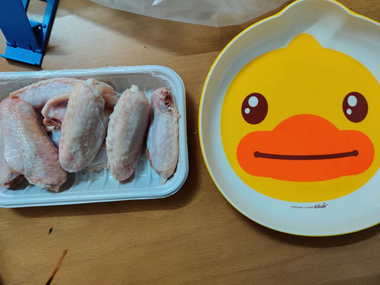 蒜香鸡翅！煲剧神器这样做，隔壁的小朋友都来敲门了！