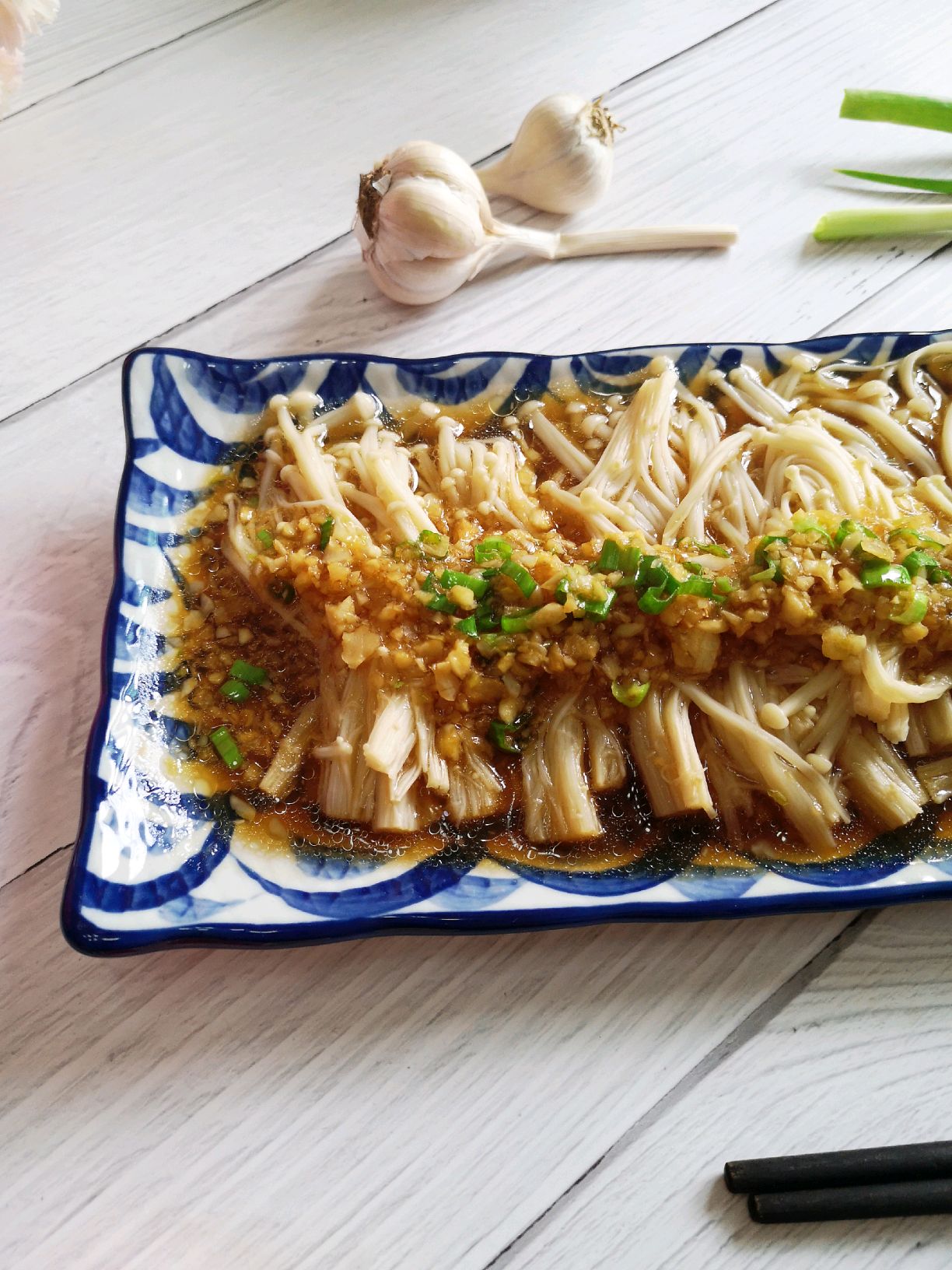 蒜香金针菇