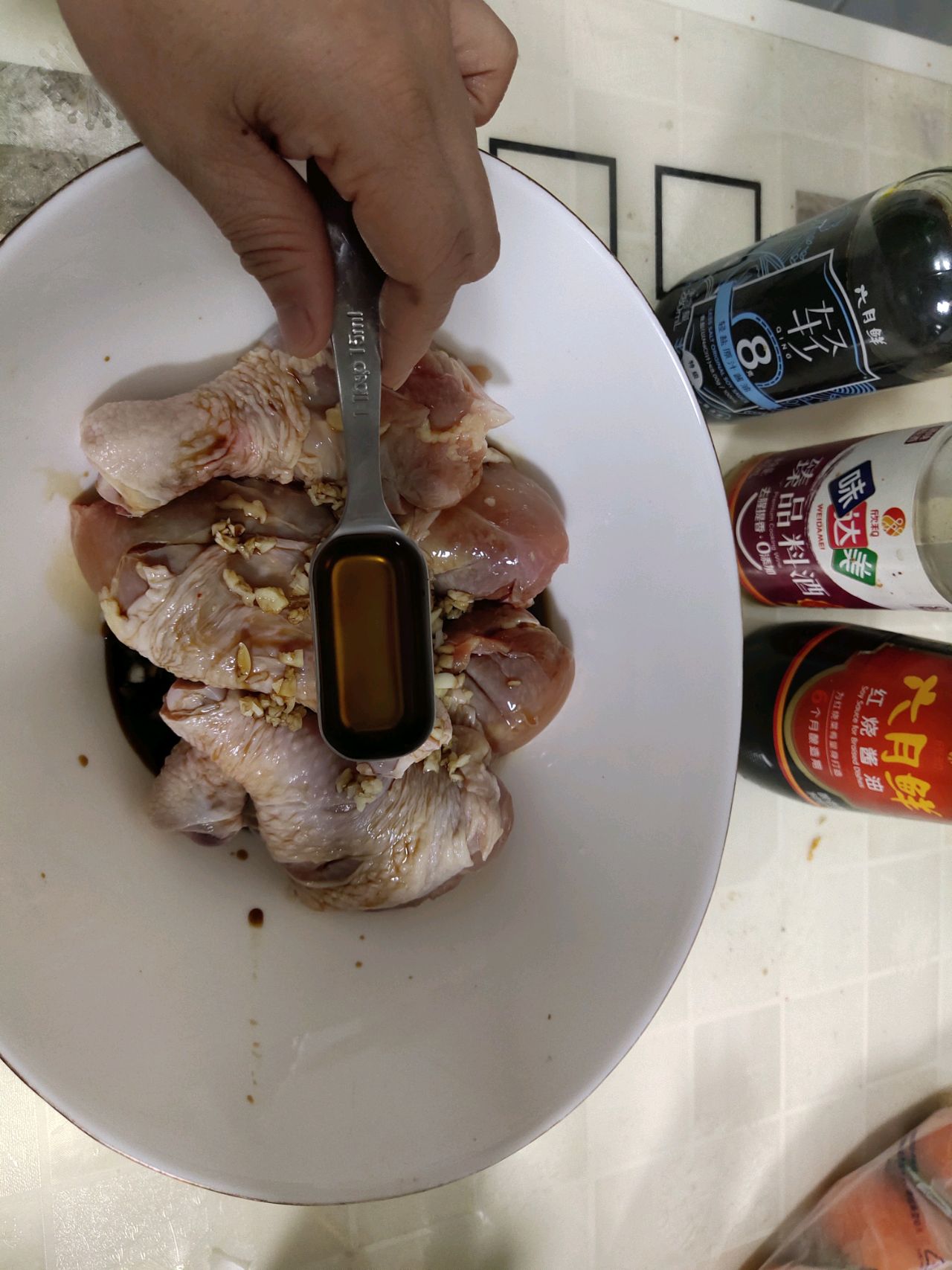 蒜香蜜汁鸡腿